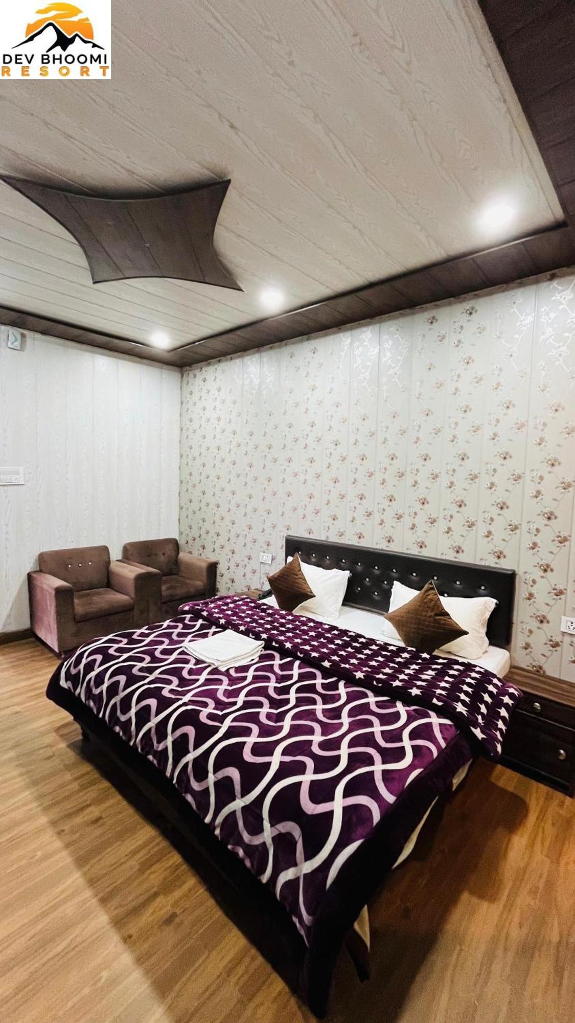 Dev Bhoomi Resort 카나탈 외부 사진