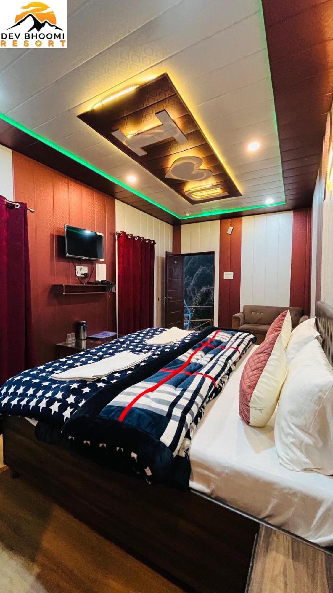 Dev Bhoomi Resort 카나탈 외부 사진