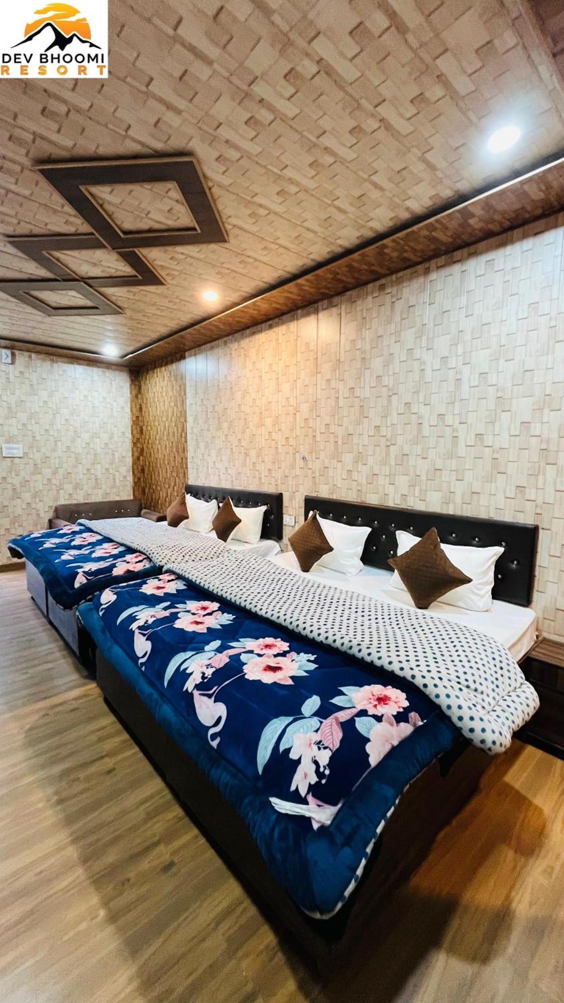 Dev Bhoomi Resort 카나탈 외부 사진