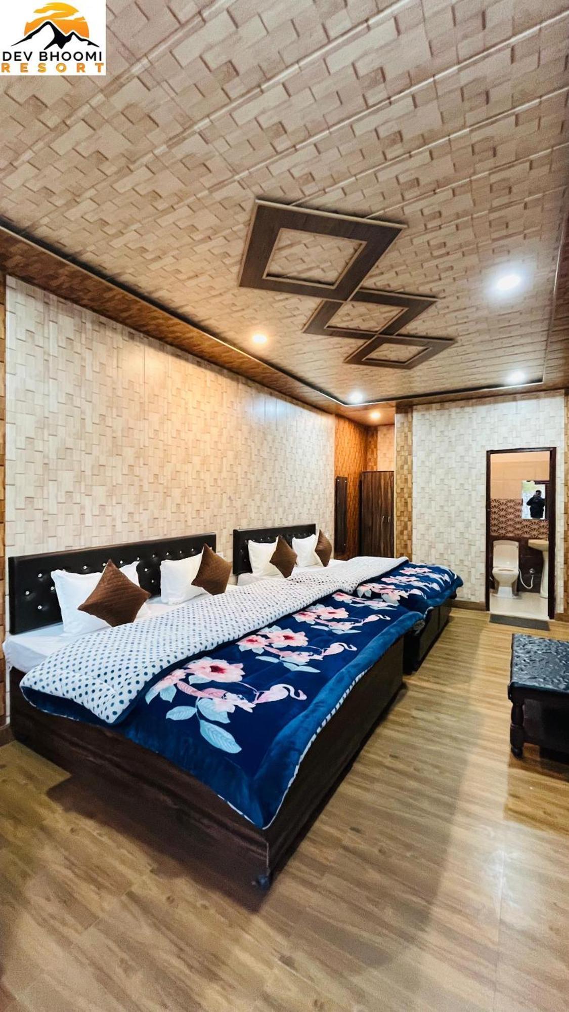 Dev Bhoomi Resort 카나탈 외부 사진